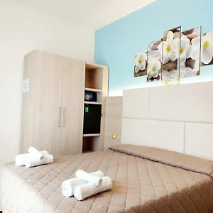 *** Hotell Monica Italien