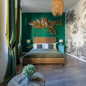 https://code-rooms.it-tuscanyhotel.com
