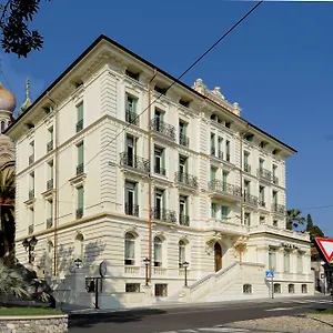 **** Hotell De Paris Italien