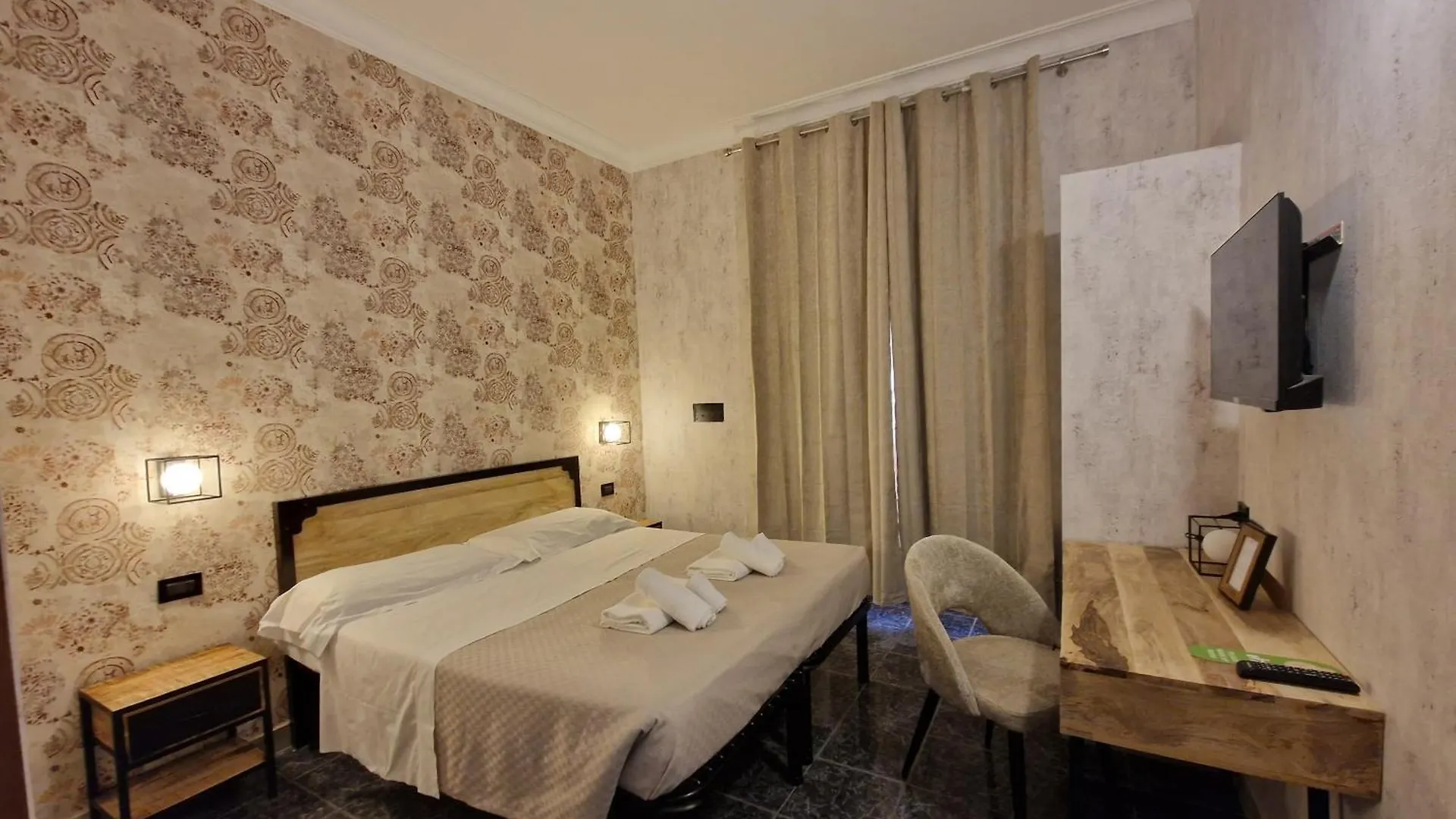 Hotel Agora Rom 3*,